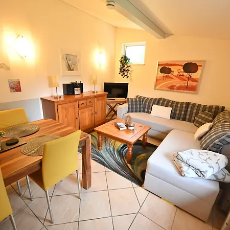 Paradiso アパート